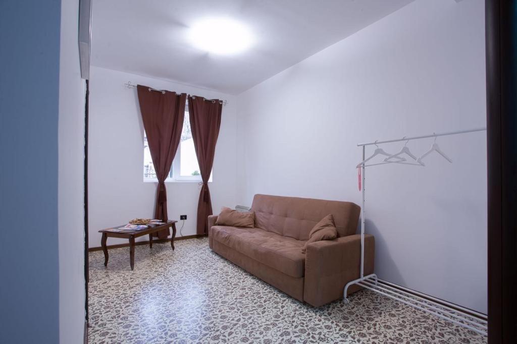 La Maria Hostel Bucureşti